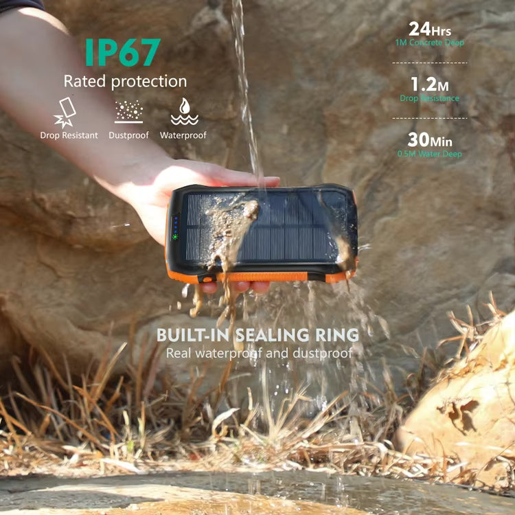 New Product Large Capacity 20000mAh 3 USB C Flashlight Ip67 Waterproof High-speed Wireless Charger Solar Power Bank